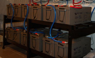  Пример инверторно-аккумуляторной системы резервного электроснабжения  